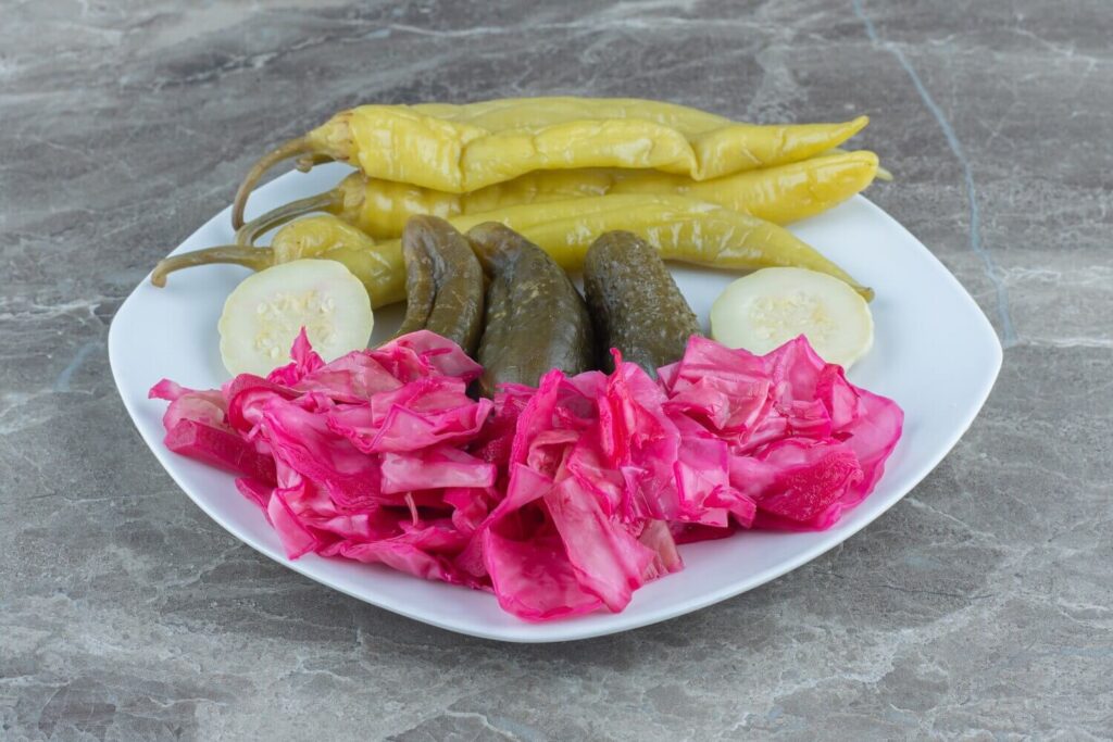 Miért a savanyú káposzta és a kefir a modern diéta legerősebb fegyverei?